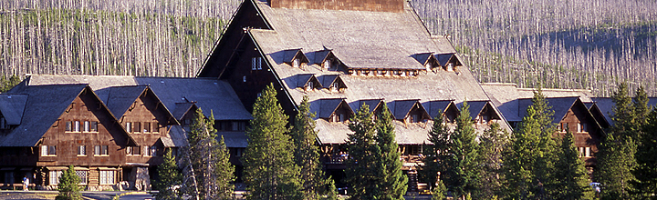 Yellowstone Lodge, Hotel